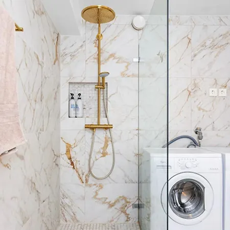 Ons 2024 Modern Apartment, 2 Bedrooms شقة